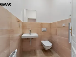 Pronájem bytu 2+kk, Praha - Nové Město, Masarykovo nábřeží, 100 m2