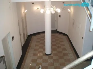 Pronájem kanceláře, Praha, Domažlická, 30 m2