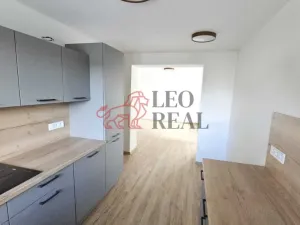 Prodej bytu 2+kk, Hranice - Hranice I-Město, Nádražní, 51 m2