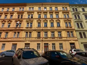 Prodej bytu 3+1, Praha - Malá Strana, Petřínská, 76 m2