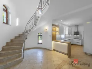 Pronájem vily, Praha - Nebušice, Nebušická, 243 m2