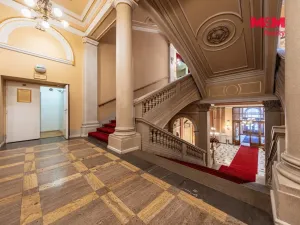 Pronájem kanceláře, Praha - Vinohrady, náměstí Míru, 60 m2