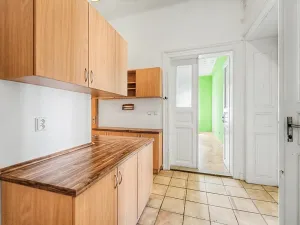 Prodej bytu 3+kk, Praha - Staré Město, U obecního dvora, 81 m2