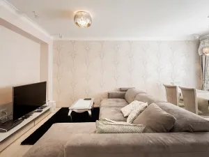 Prodej bytu 3+kk, Karlovy Vary, Zámecký vrch, 108 m2