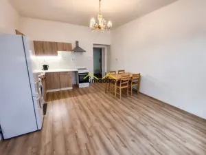Pronájem bytu 2+kk, Praha, Vrchlického, 44 m2