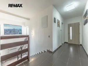 Prodej rodinného domu, Praha - Šeberov, K Šeberovu, 189 m2