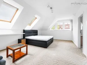 Pronájem rodinného domu, Praha - Březiněves, V pěšinkách, 195 m2