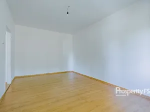 Prodej bytu 1+1, Karviná - Ráj, Školská, 35 m2