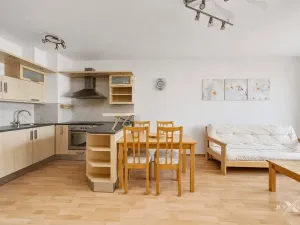 Pronájem bytu 2+kk, Praha - Hlubočepy, Kováříkova, 45 m2