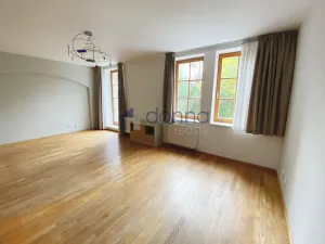 Pronájem bytu 3+1, Praha, Rybalkova, 91 m2