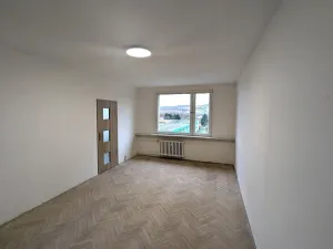 Pronájem bytu 2+1, Bílina - Teplické Předměstí, Sídliště Za Chlumem, 60 m2