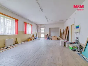 Prodej obchodního prostoru, Aš, Nádražní, 94 m2
