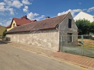 Prodej rodinného domu, Kněževes, Nová Čtvrť, 185 m2