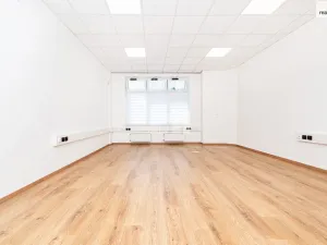 Pronájem kanceláře, Praha - Vršovice, Smolenská, 46 m2