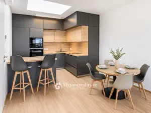 Pronájem bytu 2+kk, Znojmo, Kotkova, 78 m2