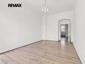 Pronájem bytu 2+kk, Plzeň, Skvrňanská, 50 m2