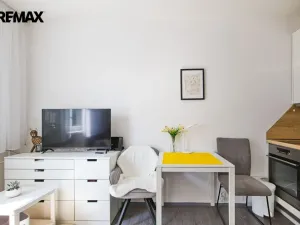Prodej bytu 1+kk, Zlín, třída Tomáše Bati, 21 m2