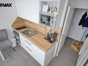 Prodej bytu 1+kk, Zlín, třída Tomáše Bati, 21 m2