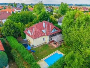 Prodej rodinného domu, Hovorčovice, Rozmarná, 169 m2