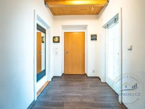 Prodej bytu 3+1, Milovice, Rakouská, 98 m2