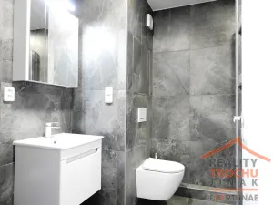 Pronájem bytu 1+1, Hradec Králové, Pod Zámečkem, 38 m2