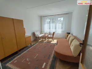 Pronájem bytu 4+1, Karlovy Vary - Stará Role, Školní, 84 m2
