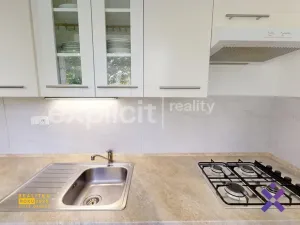 Pronájem bytu 2+1, Zlín - Malenovice, Husova, 48 m2