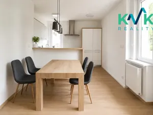 Pronájem bytu 2+1, Karlovy Vary, Vrázova, 79 m2