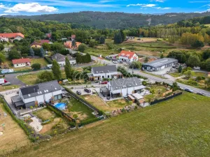 Prodej rodinného domu, Kamenice - Ládví, Lužní, 131 m2