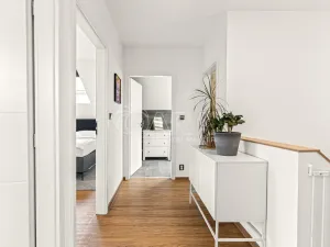 Prodej rodinného domu, Kamenice - Ládví, Lužní, 131 m2