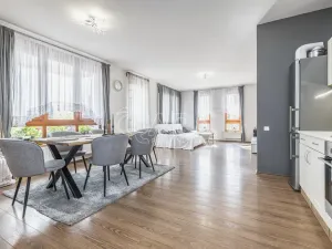 Prodej bytu 4+kk, Slaný, Kybalova, 117 m2