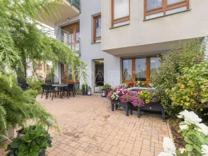Prodej bytu 4+kk, Slaný, Kybalova, 117 m2