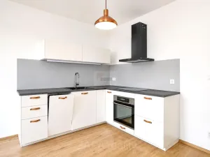Pronájem bytu 2+kk, Praha - Čakovice, Bermanova, 48 m2