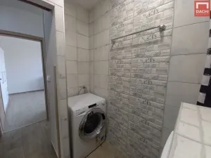 Pronájem bytu 1+1, Olomouc - Povel, Nešporova, 31 m2