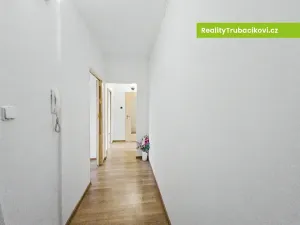 Pronájem bytu 2+1, Vsetín, Ohrada, 58 m2