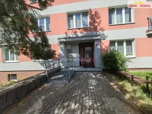 Pronájem bytu 4+1, Karlovy Vary, Školní, 84 m2