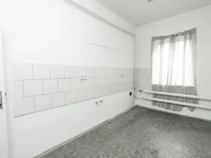 Pronájem skladu, Kladno, Na Vysokém, 367 m2