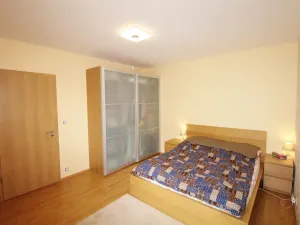 Pronájem bytu 2+kk, Praha - Letňany, Chlebovická, 56 m2