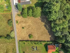 Prodej pozemku pro bydlení, Polevsko, 1821 m2