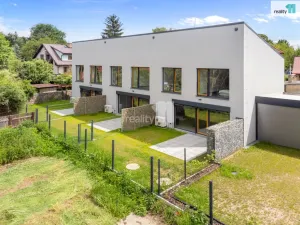Pronájem bytu 3+kk, Praha - Benice, 105 m2