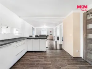 Prodej rodinného domu, Ústí nad Labem - Kojetice, 300 m2