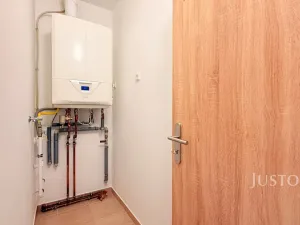 Pronájem bytu 2+1, Liberec - Liberec IV-Perštýn, U Krematoria, 65 m2