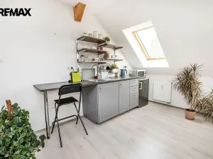 Pronájem kanceláře, Písek, Chelčického, 75 m2