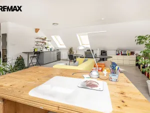 Pronájem kanceláře, Písek, Chelčického, 75 m2