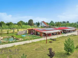 Prodej komerční nemovitosti, Pečky, 345 m2