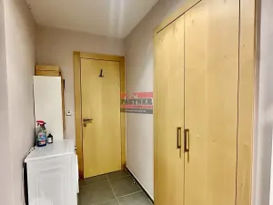 Pronájem bytu 3+1, Praha - Smíchov, U Malvazinky, 91 m2