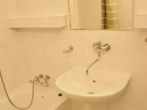 Pronájem bytu 3+1, Praha - Chodov, Jarníkova, 84 m2