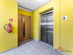 Prodej bytu 2+kk, Praha - Libeň, Kurta Konráda, 65 m2