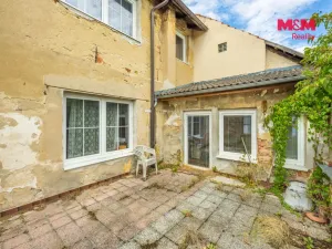 Prodej rodinného domu, Smečno, nám. T. G. Masaryka, 120 m2