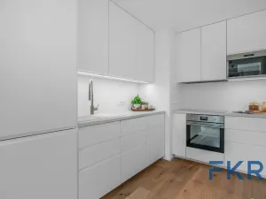 Prodej bytu 3+1, Praha - Háje, Matúškova, 73 m2